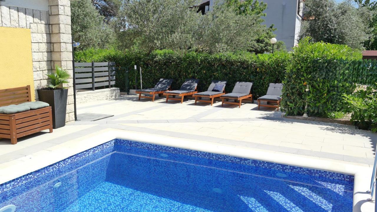 Holiday House Holek 실로 외부 사진